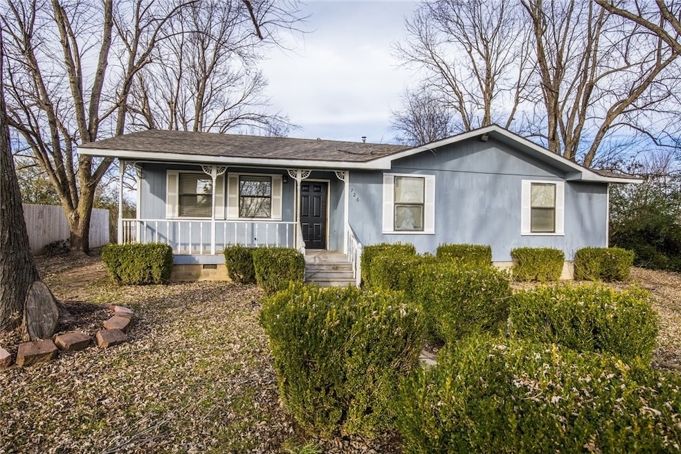 For Rent $1,300/month