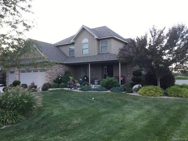 1 Front of House.JPG