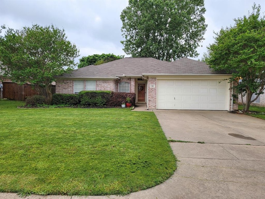 314 Comanche Walk, Joshua, TX 76058 - photo 1