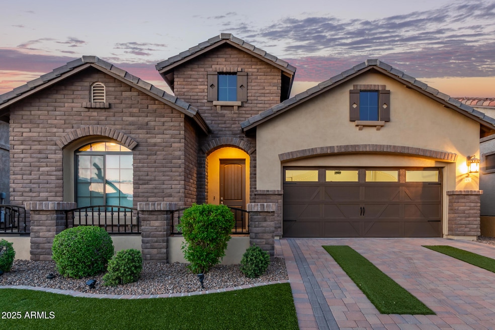 Under Contract $775,000