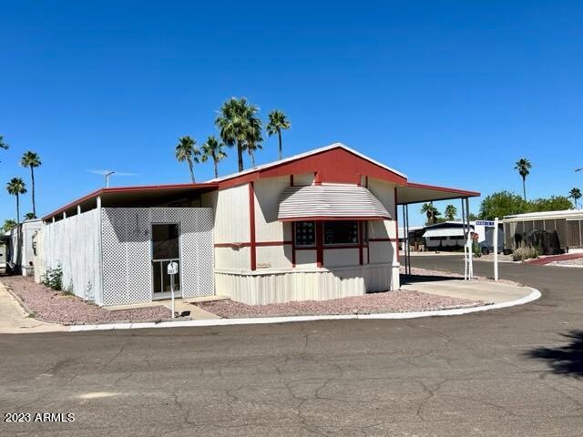 EXTERIOR 201