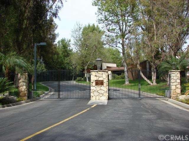 Beautiful Friendly Hills Gated Community 