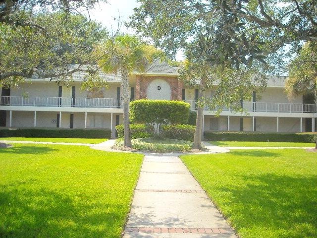 214 N Windward Dr, Saint Simons Island, GA 31522 - photo 1