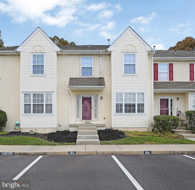 302 Allens Ln unit 40, Mullica Hill, NJ 08062 - photo 1