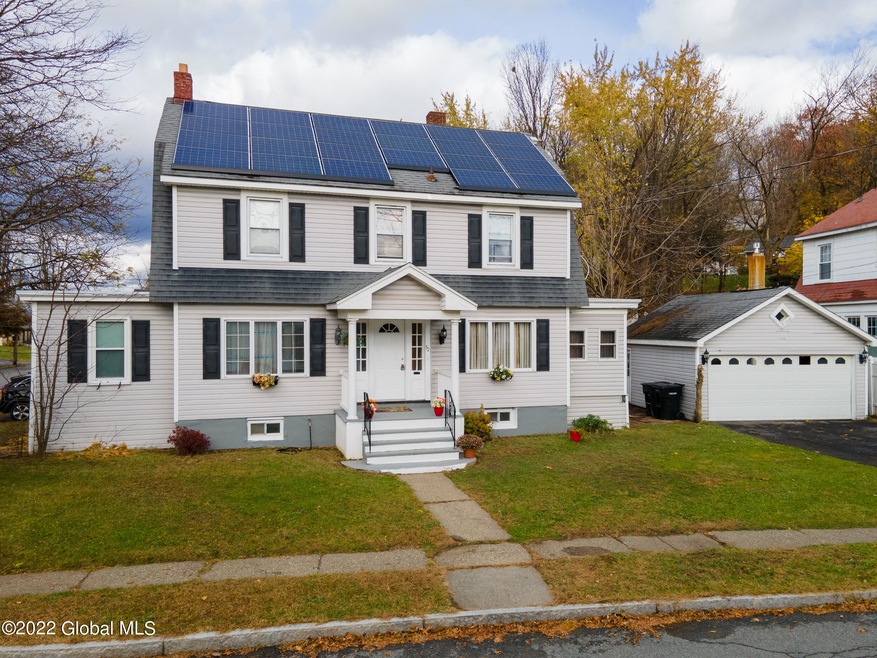 32 N Lake Ave, Troy, NY 12180 - photo 1