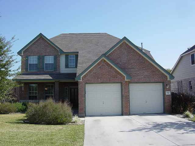 828 Fair Ln, New Braunfels, TX 78130 - photo 1