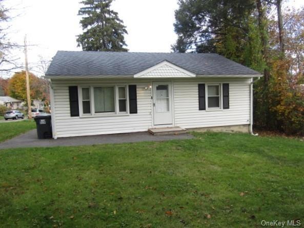 40 Stewart Ave, Newburgh, NY 12550 - photo 1