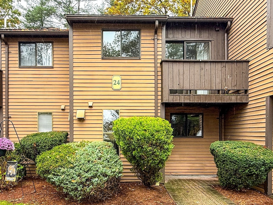 24 Wilson St unit 4, Marlborough, MA 01752 - photo 1