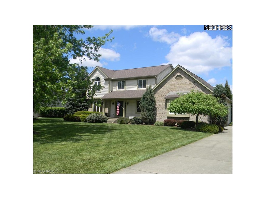 Welcome to 7902 Kerrybrooke Trail! Beautifully man