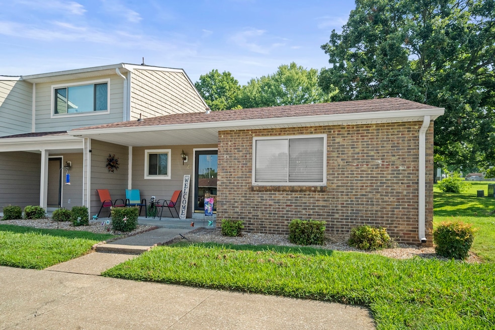 2169 Highway 41 S unit 27, Greenbrier, TN 37073 - photo 1