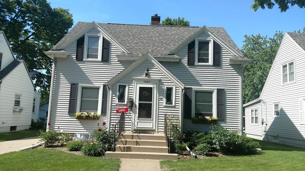 Denton Front Of House