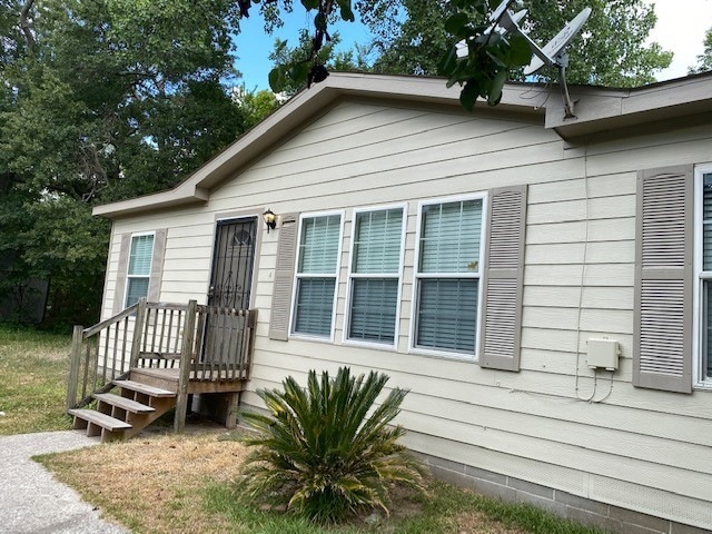8715 Compton St unit B, Houston, TX 77016 - photo 1