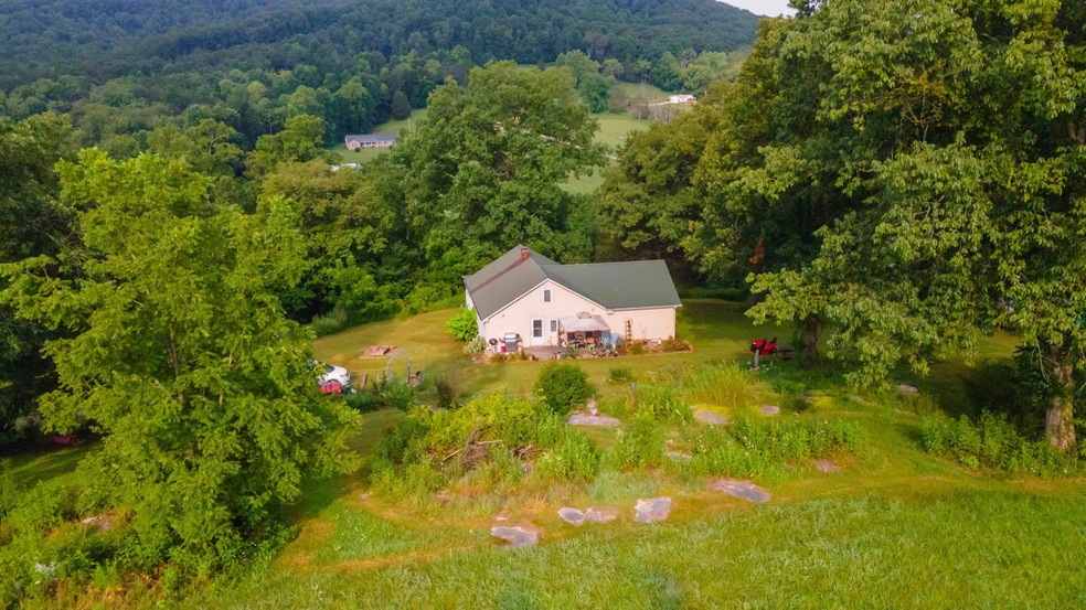 1518 Highway 1643, Somerset, KY 42501 - photo 1