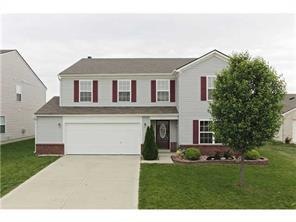 2354 Monarchy Ln, Greenwood, IN 46143 - photo 1