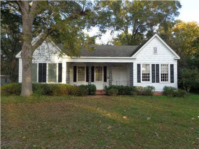 405 S Extension St, Hazlehurst, MS 39083 - photo 1