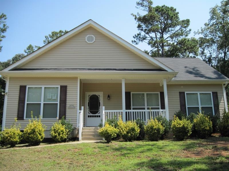 1780 Pine Forrest Dr, Acworth, GA 30102 - photo 1