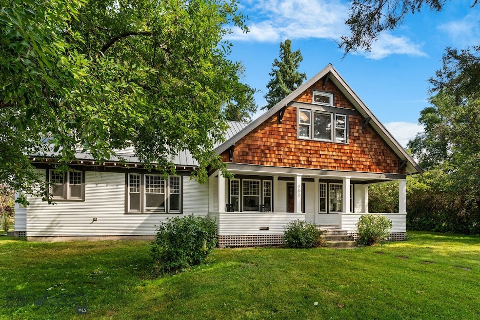 103 Tracy St, Gallatin Gateway, MT 59730 - photo 1