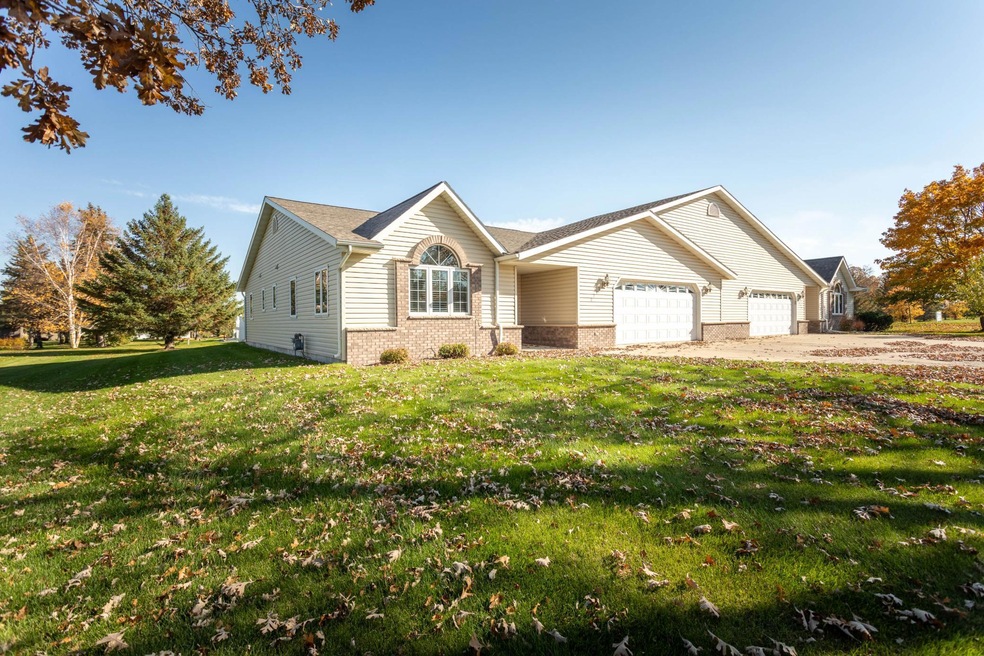 2232 Ridgewood Dr NW, Alexandria, MN 56308 - photo 1