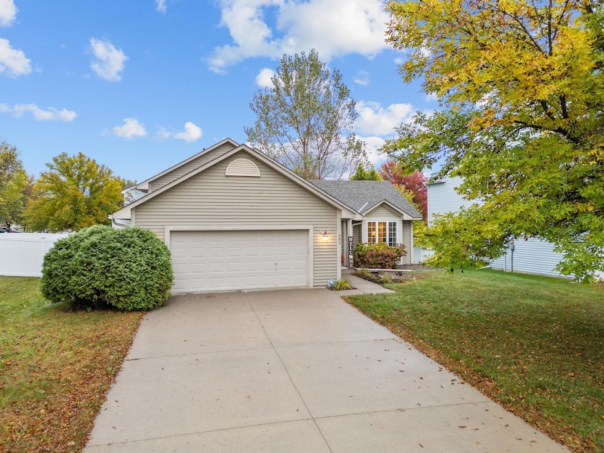 305 Groff St, Carver, MN 55315 - photo 1