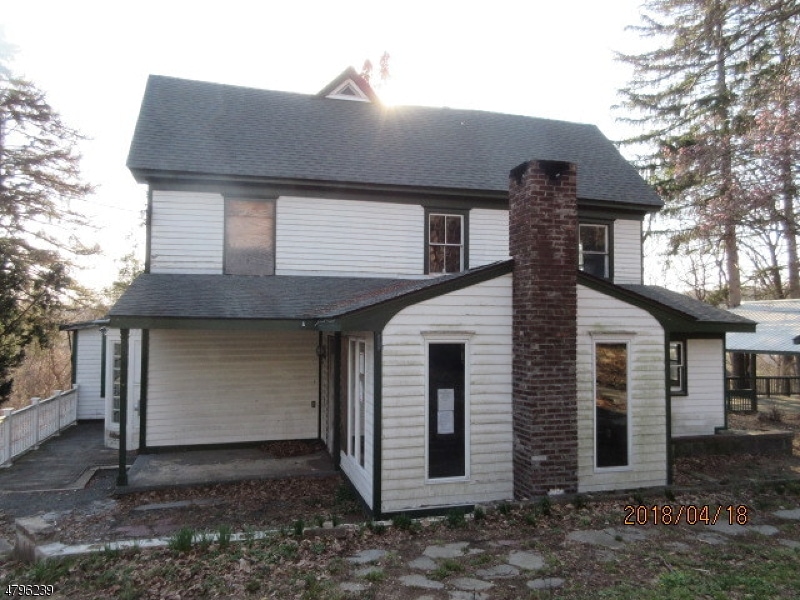 54 Taylor St, High Bridge, NJ 08829 - photo 1