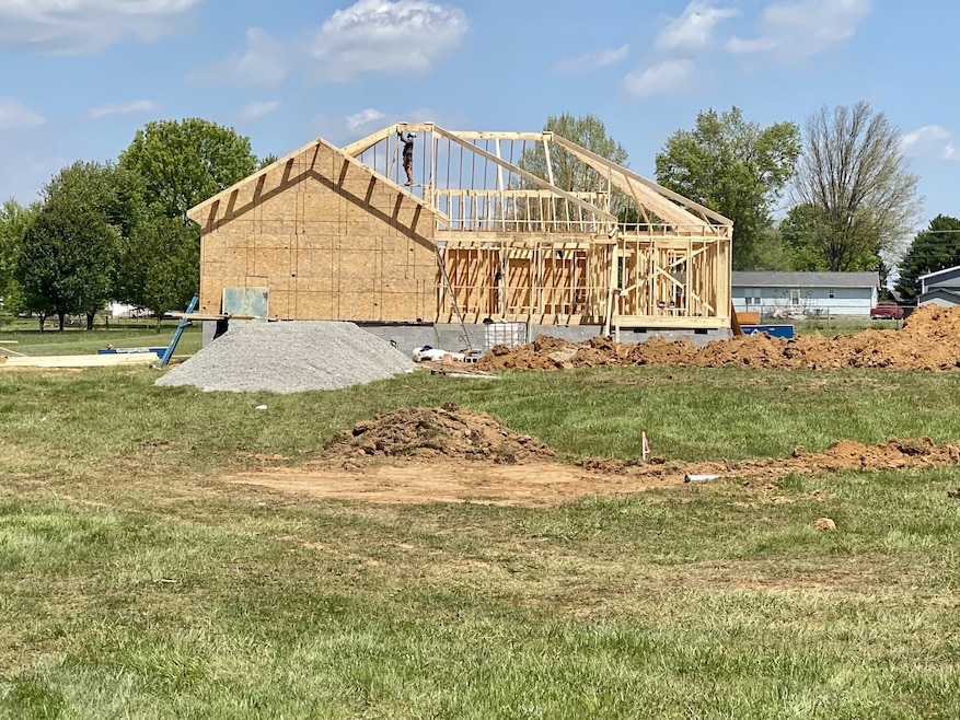 101 Perry Acres Rd, Shelbyville, TN 37160 - photo 1