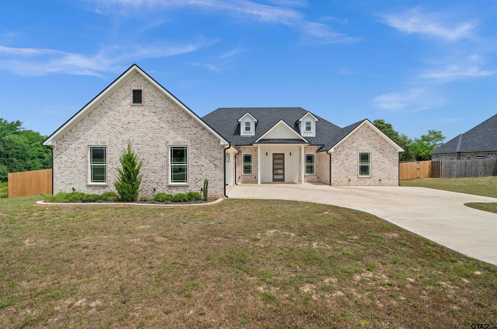 For Sale $575,000