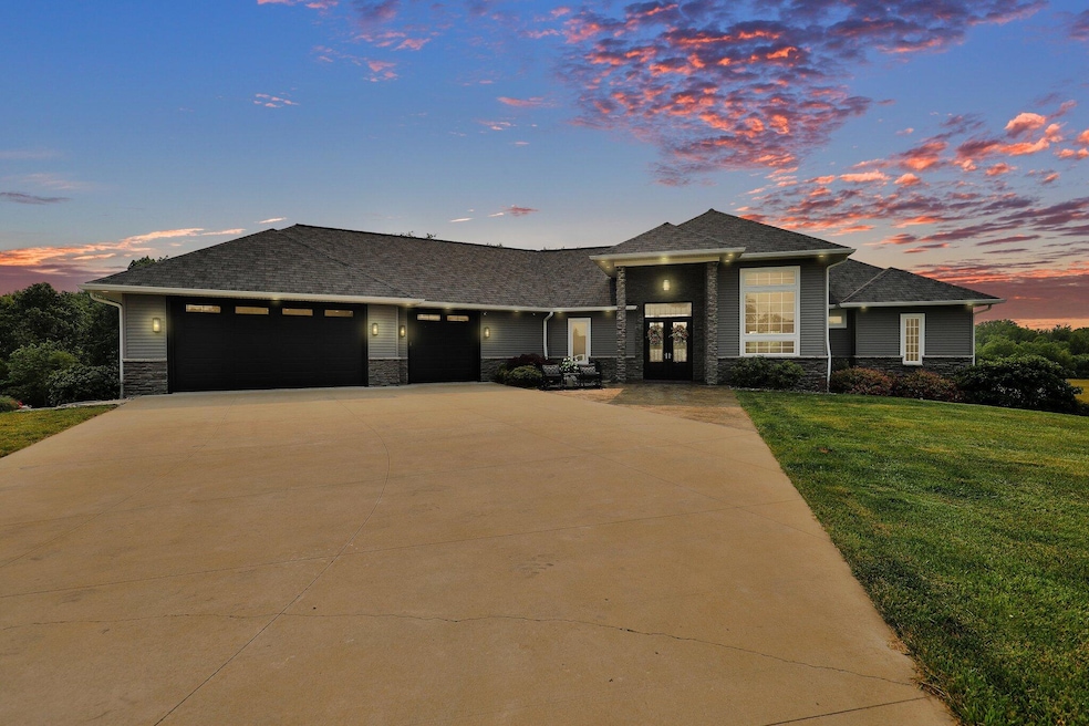 7074 S Ainger Rd, Olivet, MI 49076 - photo 1