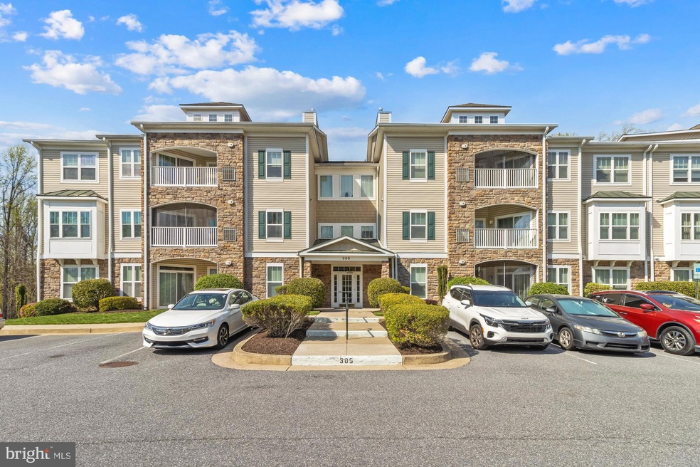 305 Wyndham Cir unit 305K, Owings Mills, MD 21117 - photo 1