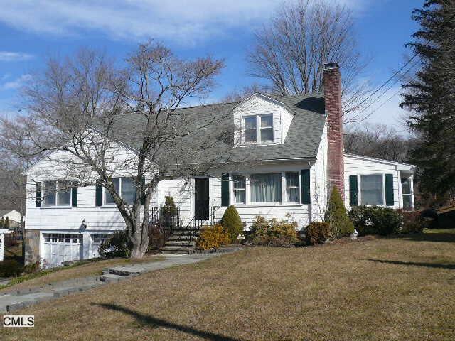 10 Sally Ann Dr, Trumbull, CT 06611 - photo 1