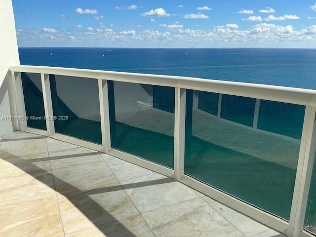 Trump Royale unit 4309A, Sunny Isles Beach, FL 33160 - photo 1