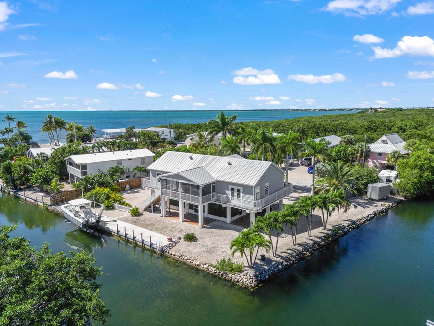 Pending $1,377,000 • Co-Listing Agent