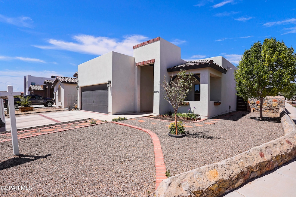13617 Keighly St, El Paso, TX 79928 - photo 1
