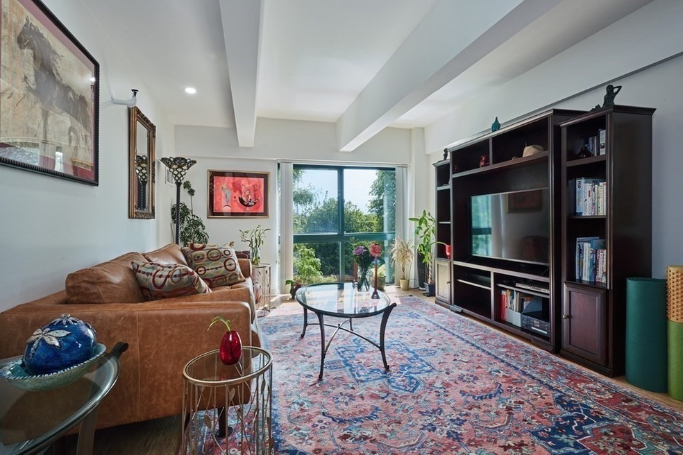 Parris Landing unit 3410, Charlestown, MA 02129 - photo 1