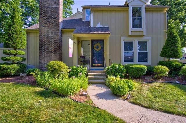 8063 Monrovia St, Lenexa, KS 66215 - photo 1