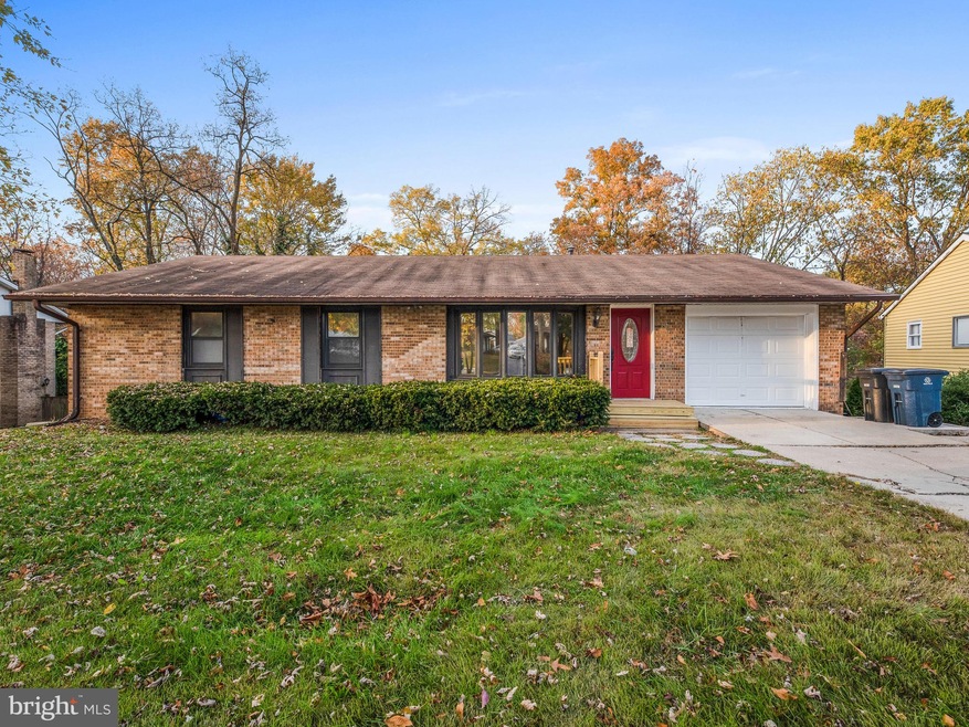 8518 Briarcroft Ln, Laurel, MD 20708 - photo 1