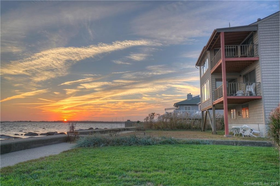 8 Skipper St, Stonington, CT 06378 - photo 1