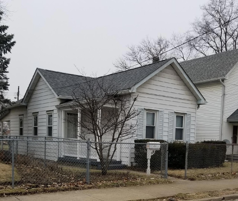 306 Moore St, Middletown, OH 45044 - photo 1