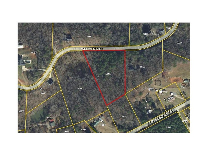 6737 Jake Kemp Rd, Murrayville, GA 30564 - photo 1