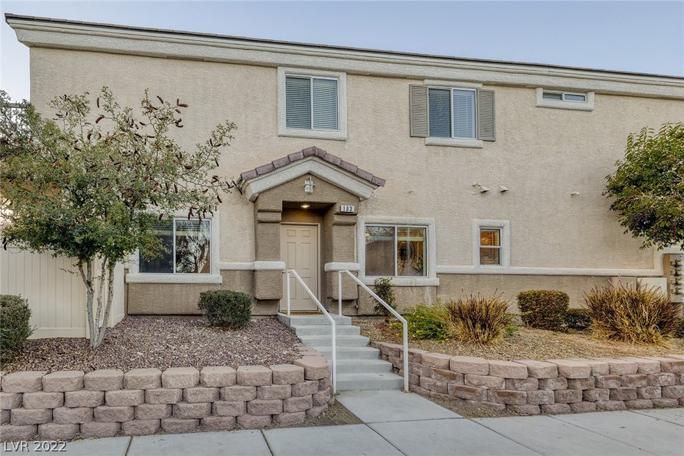 Welcome Home to this 2-story townhome!