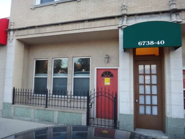 6738 16th St unit A, Berwyn, IL 60402 - photo 1