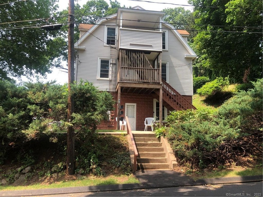 30 Matthews St unit 2, Southington, CT 06489 - photo 1