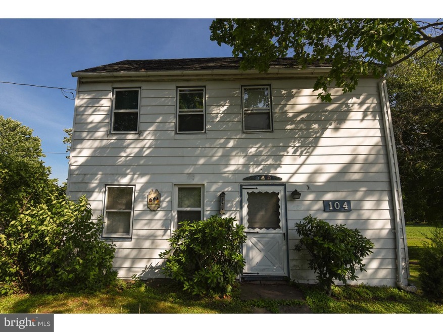 104 Smith Rd, Pottstown, PA 19464 - photo 1