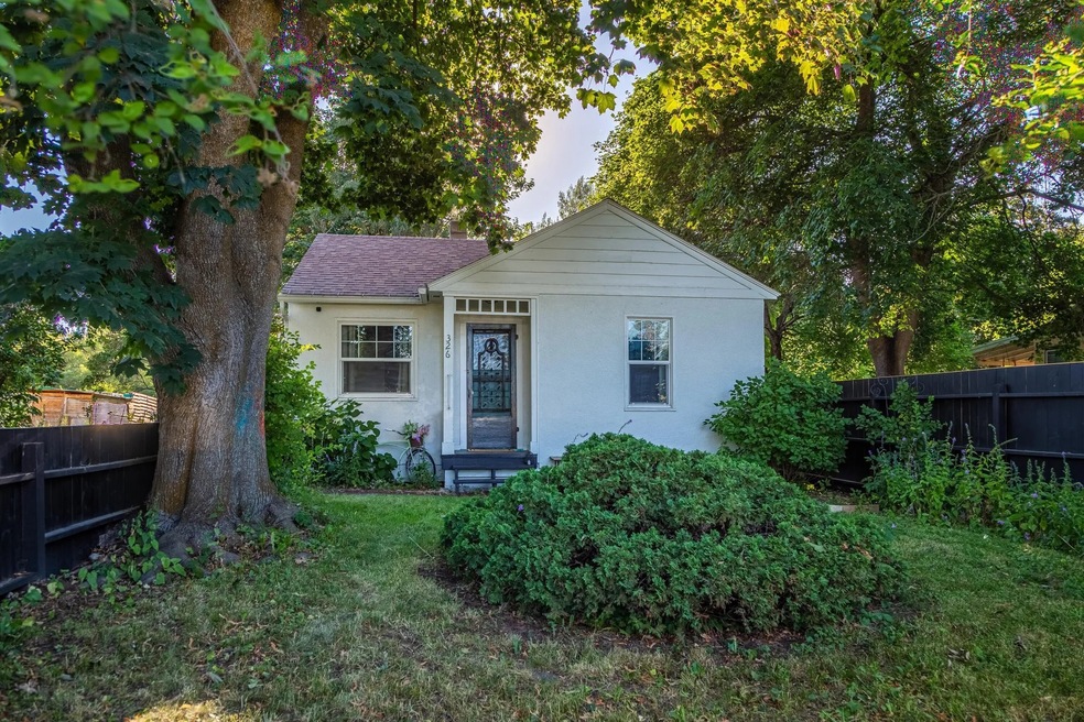 326 Edgewood Dr, Kalispell, MT 59901 - photo 1