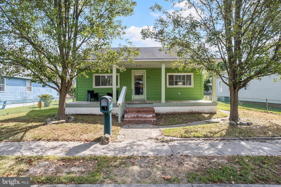 287 B St, Penns Grove, NJ 08069 - photo 1