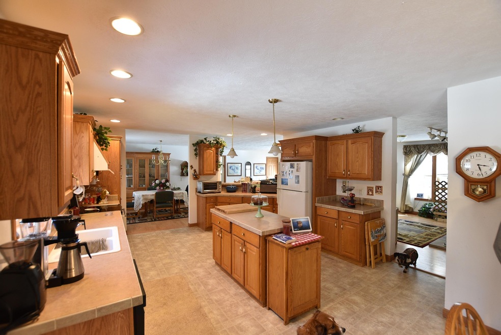 N1545 4th Ave, Coloma, WI 54930 - photo 1