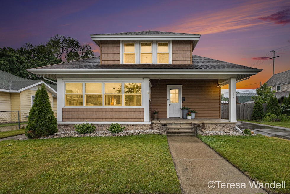 119 Pine St, Wayland, MI 49348 - photo 1