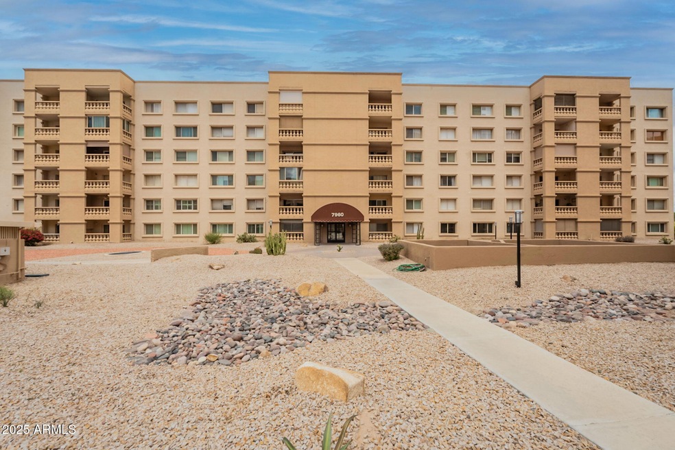 2-web-or-mls-Camelback-2