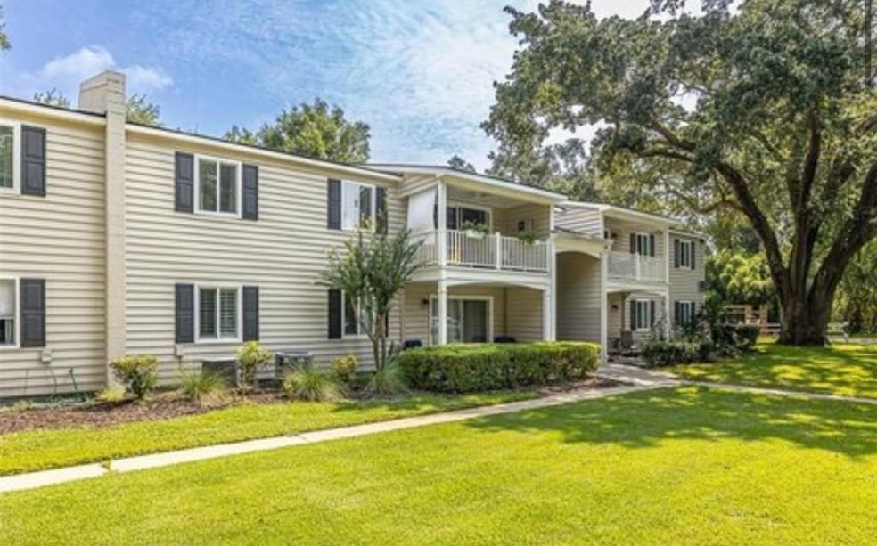 850 Mallery St, Saint Simons Island, GA 31522 - photo 1