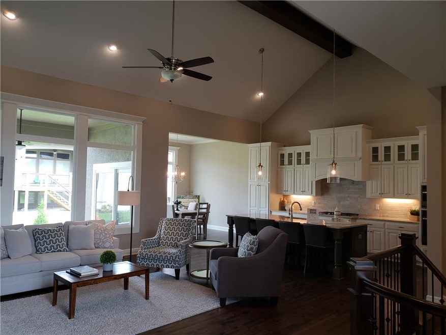 25897 W 96th St, Lenexa, KS 66227 - photo 1