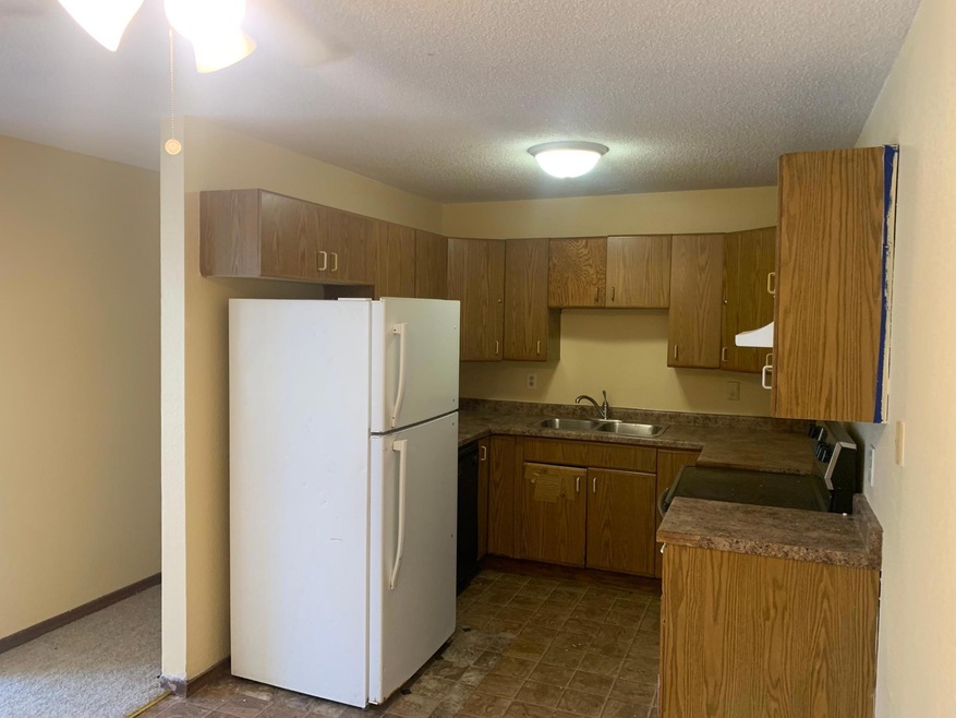 1450 5th Ave S unit 202, Saint Cloud, MN 56301 - photo 1